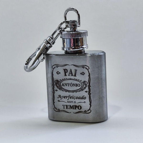 Mini Cantil / Porta-chaves - Gravação tipo Jack Daniels (parentesco e nome personalizado)