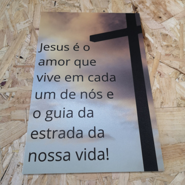 Placa Decorativa em PVC - Jesus É O Amor Que Vive Em Cada Um De Nós