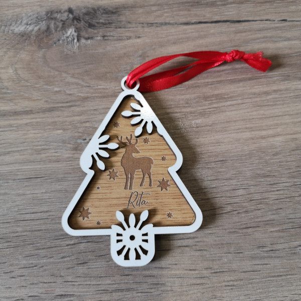 Ornamento / Bola de Natal - Pinheiro com Rena - Com nome personalizado