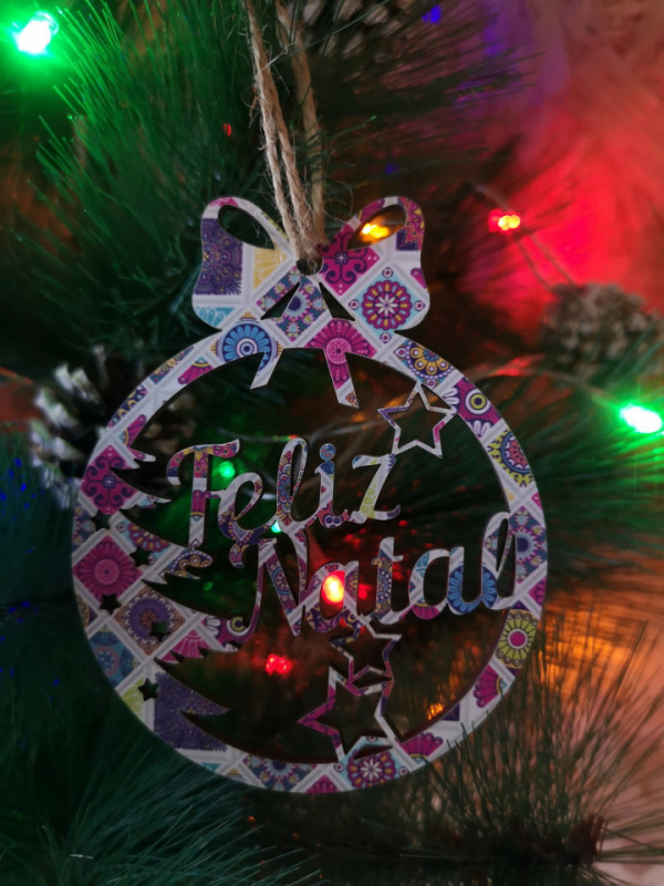 Ornamento para árvore de Natal em MDF - Com nome - Padrão de azulejo