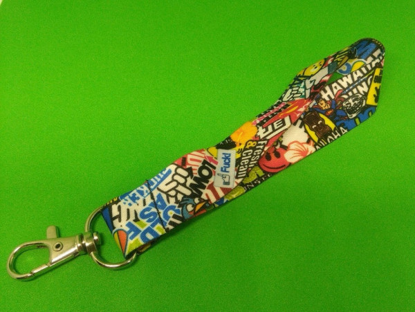 Fita Porta Chaves com Sticker bomb