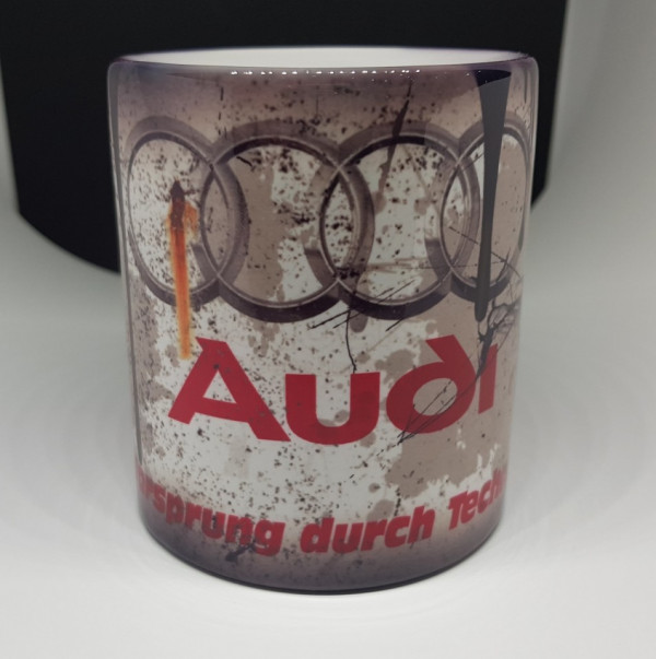 Mealheiro com Audi