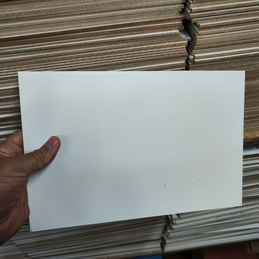 Pack de 50 Placas MDF branco (1 lado) 3mm - matte - 60x40cm