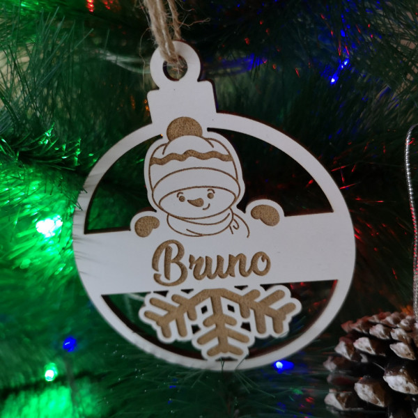 "Bola" em MDF para árvore de Natal personalizada com nome - Boneco de Neve