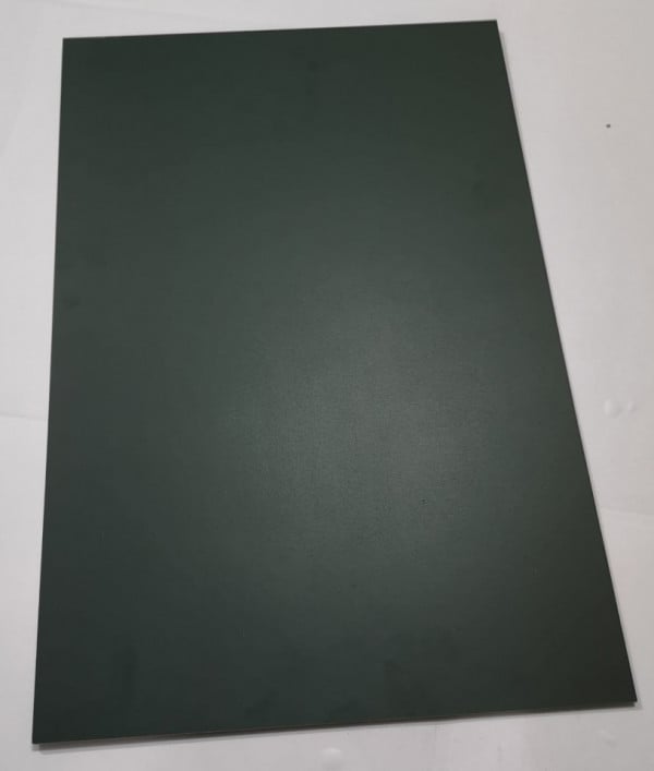 Placa MDF 3mm - Verde Escuro | 57 x 37.5cm