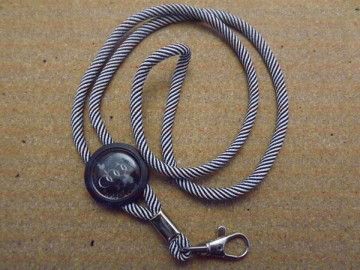 Fita Porta Chaves (lanyard) de Pescoço Ajustável para Audi - Img 1