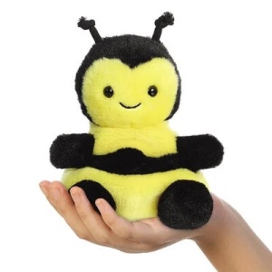 Albinuță Palm Pals Queenie Bee de pluș galben-negru, cu față zâmbitoare, antene și aripi, perfectă pentru copii.