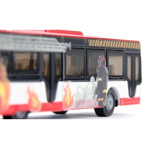 Model miniatural SIKU 1688 Autobuz Neoplan din metal, cu design dinamic inspirat de vehiculele de intervenție și roți cauciucate pentru rulare realistă.