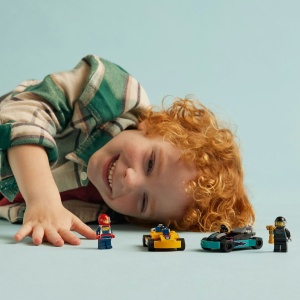 Carturi si piloti de curse LEGO® City - Img 3