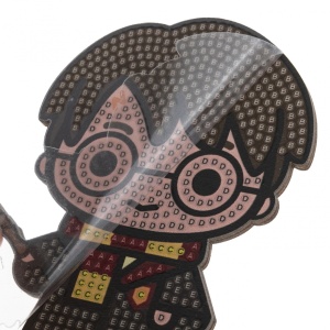 Crystal Art Harry Potter 2 – set creativ cu cristale strălucitoare, figurină din lemn tăiat cu laser și suport decorativ pentru colecționari.