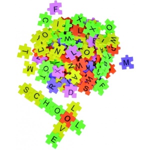 Litere Puzzle din Spumă EVA Playbox – Aproximativ 2000 de litere colorate pentru învățare și creativitate