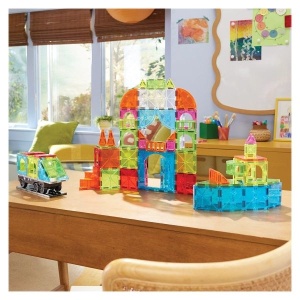 MAGNA-TILES City Center – set magnetic de construcție cu 110 piese, vehicule, drumuri și elemente arhitecturale, ideal pentru copii 3–10 ani, compatibil cu toate seturile Magna-Tiles.