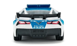 Machetă Corvette Police SIKU 1525 cu caroserie metalică, design sportiv și detalii realiste inspirate de un vehicul de poliție de mare performanță.