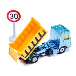 SIKU 6336 – Set utilaje de construcții Kingfisher Blue Metallic, 3 vehicule din metal, paleți și semne rutiere, detalii realiste și finisaj premium.