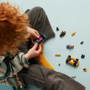 Carturi si piloti de curse LEGO® City - Img 4