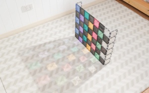 Connetix Creative Roads Pack – set magnetic de 48 piese pentru construcții creative, drumuri și orașe, realizat din materiale sigure și durabile.