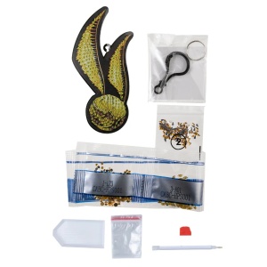 Set creativ Cristal Art Harry Potter „Golden Snitch” – kit DIY cu cristale aurii și accesorii, ideal pentru fanii Quidditch și Harry Potter.