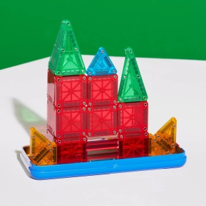 Set MAGNA-TILES microMAGS Travel – 26 piese magnetice compacte cu cutie metalică reutilizabilă. Perfect pentru joacă educativă în călătorii.