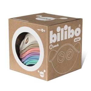 Bilibo Mini, jucărie creativă colorată pentru copii, utilizată în jocuri imaginative cu apă, nisip, zăpadă și activități de dezvoltare a creativității.