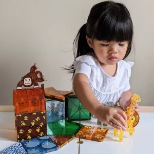 Set magnetic MAGNA-TILES Safari Animals cu animale 3D din savană pentru copii 3–12 ani, 25 piese educative