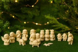 Set 24 figurine, scena Nasterii Domnului