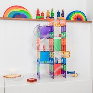 Connetix Super Ball Run Pack – set magnetic de 134 piese cu tuburi transparente și magneți puternici, ideal pentru învățare STEAM prin construcții și mișcare.