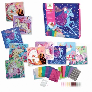 Set creativ mozaic Unicorni Sycomore cu 1500 de piese autoadezive și 5 proiecte decorative pentru copii pasionați de activități creative.