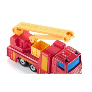 Model miniatural SIKU 1080 camion de pompieri roșu, realizat din metal și plastic, cu scară extensibilă și detalii inspirate de vehiculele reale de intervenție.
