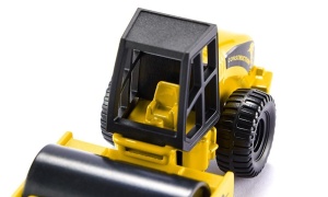 SIKU 0895 – Compactor cilindric din metal, model realist cu axă mobilă, detalii fine și construcție solidă.