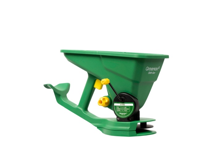 Dispozitiv de imprastiere fertilizant, seminte si sare Greenax ProFeed, 1,5 litri, 5 trepte de reglare, verde