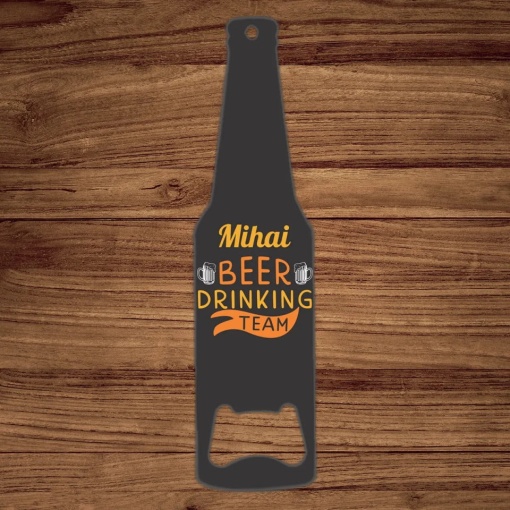 Desfacator in forma de sticla personalizat - Beer drinking Team