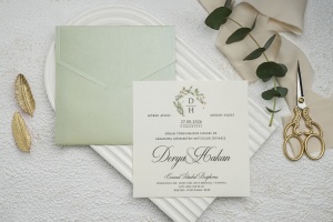 Invitatie de nunta, cu plic verde, 145x145mm – 9307,2,Creativ.ro