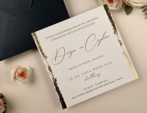 Invitatie de nunta moderna si eleganta cu accente aurii abstracte – 96945,1,Creativ.ro
