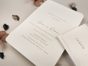 Invitatie de nunta alba cu detalii aurii si design elegant premium – 13322,4,Creativ.ro