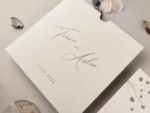 Invitatie de nunta alba cu flori aurii si design elegant premium – 13333,2,Creativ.ro