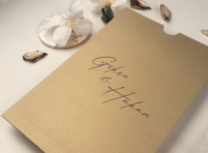 Invitatie de nunta alba cu plic si design floral minimalist – 13325,5,Creativ.ro