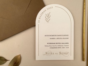 Invitatie de nunta semirotunda, cu plic kraft, 121x178mm – 12250