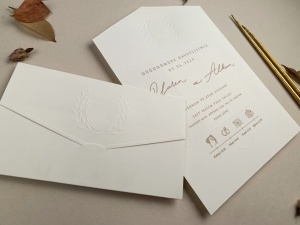 Invitatie nunta cu design embosat si varf ascutit - 12284,3,Creativ.ro