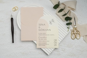 Invitatie de nunta semirotunda, cu plic somon, 119x180mm – 9357,2,Creativ.ro