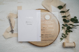 Invitatie de nunta semitransparenta (transparent mat), cu plic alb, 135x193mm – 9364