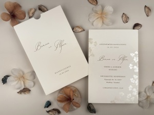 Invitatie de nunta alba cu flori argintii si design elegant premium – 13329,2,Creativ.ro