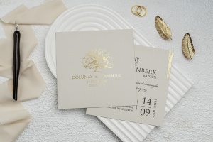 Invitatie de nunta, cu un colt auriu si plic, 151x153mm – 9256,4,Creativ.ro