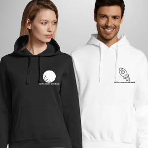 Hanorace de cuplu personalizate to the moon and back,3,Creativ.ro