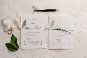 Invitatie de nunta cu frunze, ambalaj din hartie de calc, 135x193mm – 9206,2,Creativ.ro