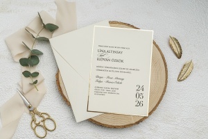 Invitatie de nunta, ivoire, cu chenar auriu si plic, 135x193mm – 9262,2,Creativ.ro