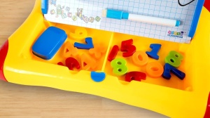 Joc Magnetic, MalPlay, 2 in 1, Tabla alba de scris + Litere si Cifre Magnetice, Galbena - Img 5