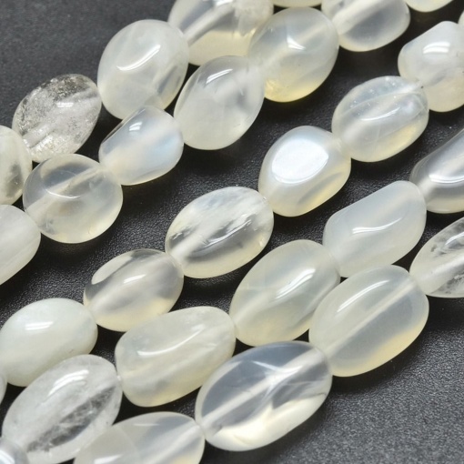 Moonstone naturală nuggets lungime 12-15 mm , lățime 6 -8 mm
