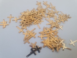 cruce aur 14k link placat cu aur de 18k - Img 3