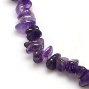 amethyst naturale chips latine 4 -8 mm , lungime 8*14 mm  - Img 3