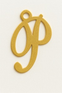 Colgante letra de oro de 14 K - P
